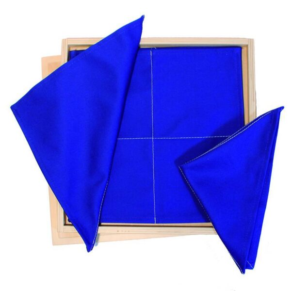 כלי לתרגול קיפול בדים