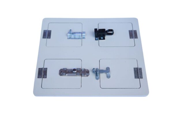 לוח מנעולח דלתות